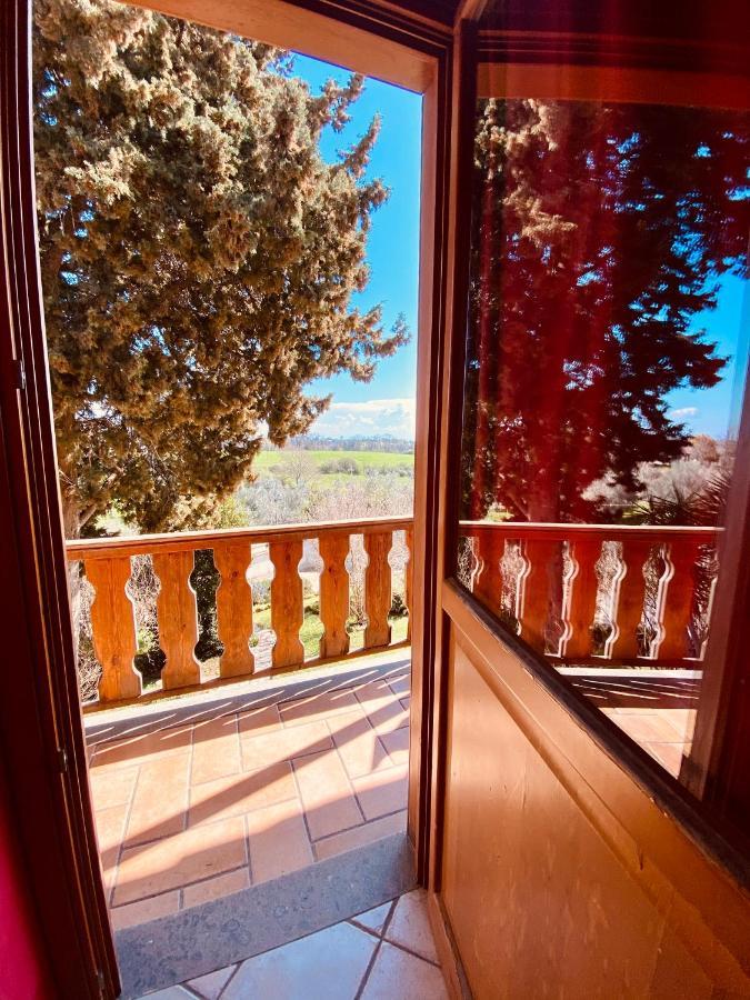 Poggio Dei Cavalieri Bed & Breakfast Boccea Dış mekan fotoğraf